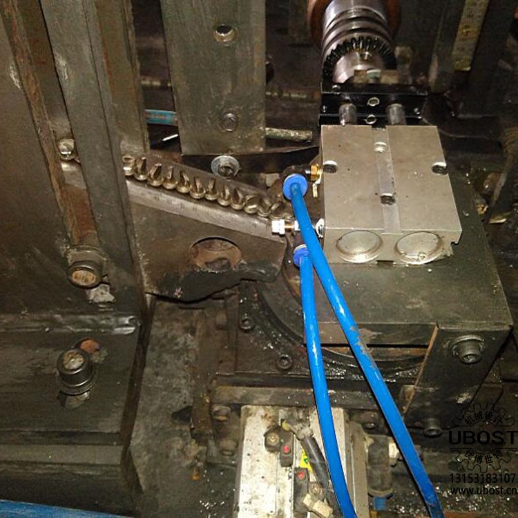 優博世特，ubost,鉆孔機，銷軸，螺栓，自動，攻絲機，機械手，非標自動化，設備，銷軸鉆孔機，螺栓鉆孔機，